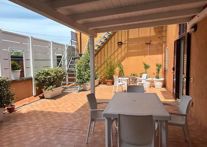 Rooftop St. Peter Apartment